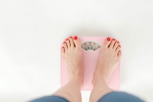 weight loss after semaglutide shown on a scale